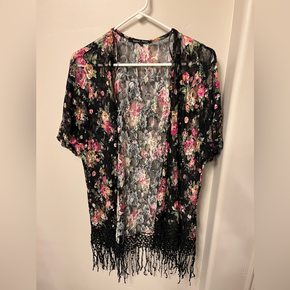 Short sleeve floral cardigan